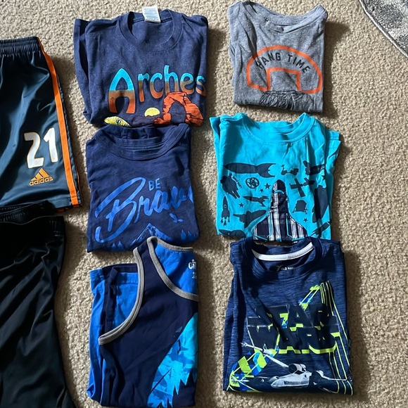 Bundle of 8 boys’s  clothing size 6-7 - Picture 2 of 3